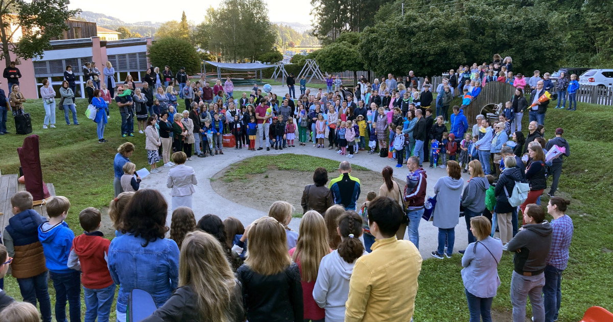 Das Neue Schuljahr Hat Begonnen Volksschule Moosburg